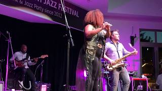 Raggan Whiteside - Early Arrival @ 8th Mallorca Smooth Jazz Festival
