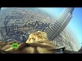 Un águila graba su vuelo desde el edificio más alto del mundo