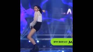 Jisoo Twerks U Cant Handle