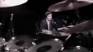 Video Angry young man Billy Joel