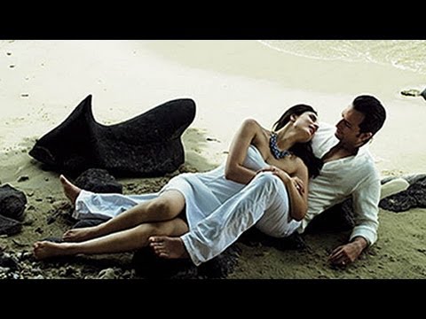 Whats keeping Saif Ali Khan and Kareena Kapoor away from their...