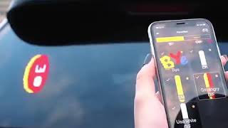 CARFLER-Controlled Emoji Car Display