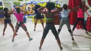 Latinas Bailando Plakiti Pla Pla De Dj Scuff Latinas Bailando Plakiti Pla Pla De Dj Scuff