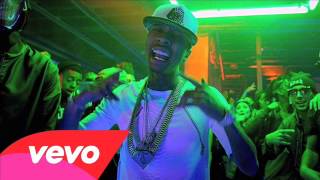 Watch Tyga Tsunami remix video