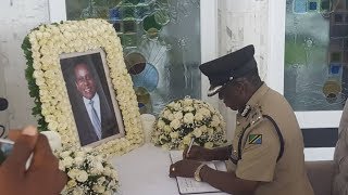 Kamanda Wa Polisi Dsm Mambosasa Amefika Kuhani Msiba Wa Dr. Mengi