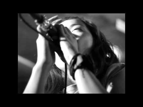 Silence - Paraluman AMOS Cafe Kamias