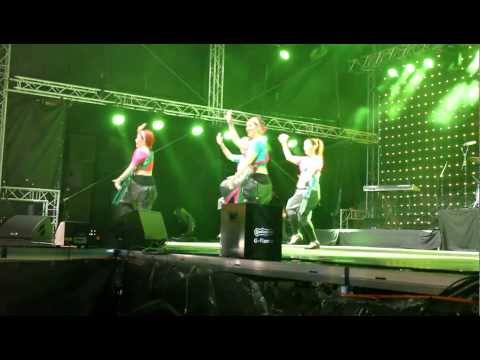 Bolly Beat Dancers - Chikni Chameli Bollywood in Finland