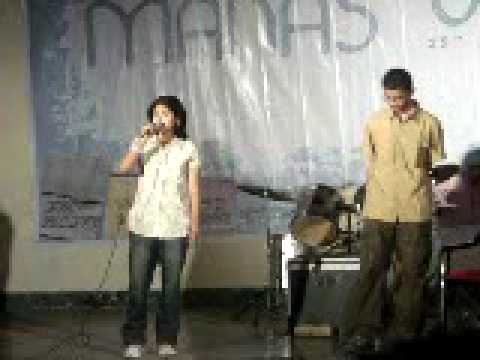 Luka Chuppi- Rang de Basanti sung by RoshanOnam bisht