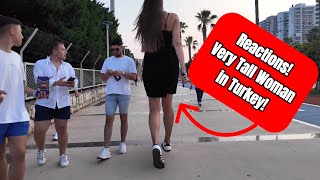 Reactions To An Extremely Tall Woman In Türkiye