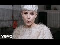 Robyn - Call Your Girlfriend (2011)
