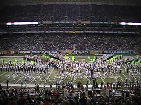 2010 Alamo Bowl Halftime Show Massed Band Performance on January 2 in the Alamodome. Over 1000 high school band students from 11 schools performing the 