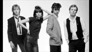 Watch Pretenders Money Talk video