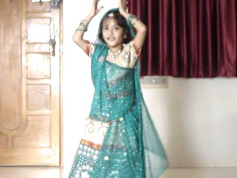 Venya Gupta (6 Yrs)- Maiya Yashoda........(Hum Sath Sath Hain...