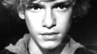 Watch Cody Simpson 2nd Chance video