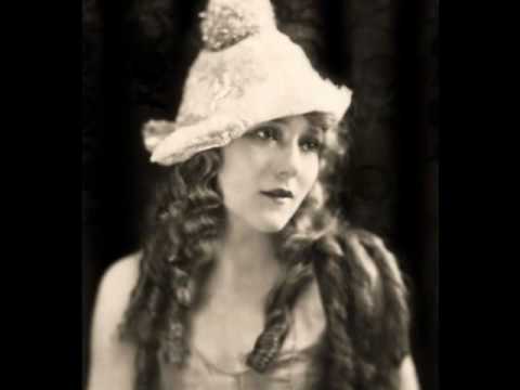 Mary Pickford was a Canadianborn motion picture actress cofounder of the 