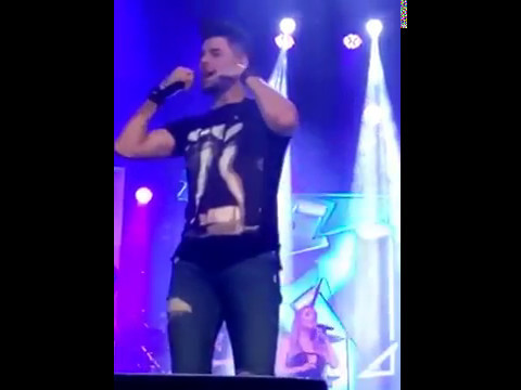 Zé Neto & Cristiano - Eu Ligo pra Você - Maringá Zé Neto & Cristiano - Eu Ligo pra Você - Maringá