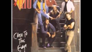 Watch Diamond Rio Old Weakness Coming On Strong video