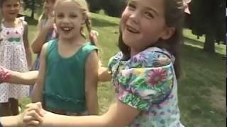 Watch Cedarmont Kids London Bridge split Track video