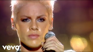 P!Nk - Who Knew (Live From Wembley Arena, London, England (Mobile Video))