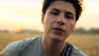 Watch Jamie Woon Missing Person video