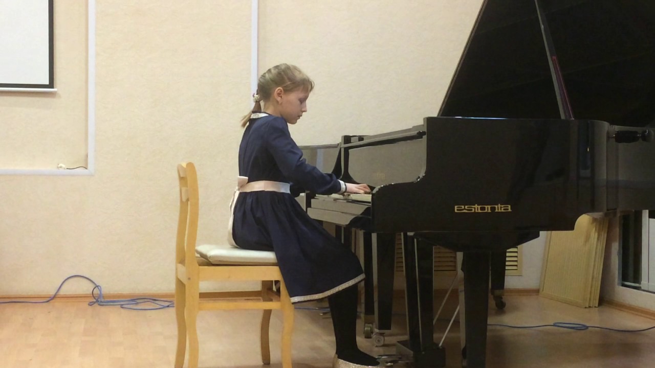 Красивые с цветами на природе Красивые поздравления с Днем рождения Андрею