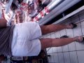 moglie al supermercato
