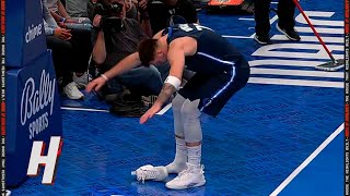 Luka Doncic ran across the court in one shoe 😂