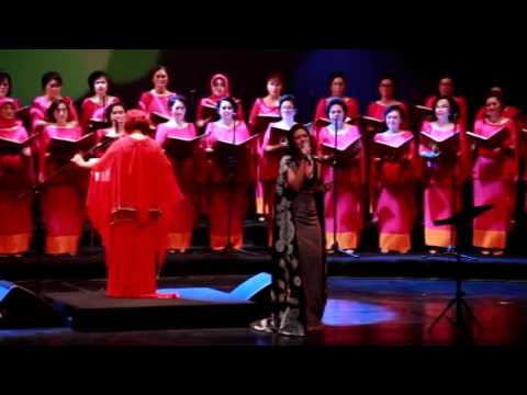 Ussy Pieters Choir Mempersembahkan Konser 3 Dekade Cinta Chrisye Part Ussy Pieters Choir Mempersembahkan Konser 3 Dekade Cinta Chrisye Part