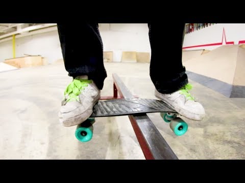 Super Cheap Walmart Penny Board Challenge! / Warehouse Wednesday