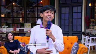 Stand Up Comedy Aji Pratama