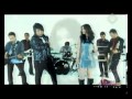 Robinhood Feat Asmirandah - Salahkah Kita download mp3 dan video Robinhood Feat Asmirandah - Salahkah Kita