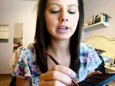 Easy Makeup Tips on Here Is A Simple Trick To Make Your Eyeliner Last A Few Hours Longer