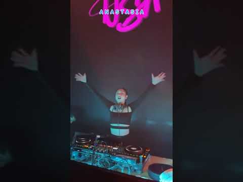 anastasia 🎶#dj #remix @richiegunawantanaseng1335 #happysaturday #enjoy anastasia 🎶#dj #remix @richiegunawantanaseng1335 #happysaturday #enjoy