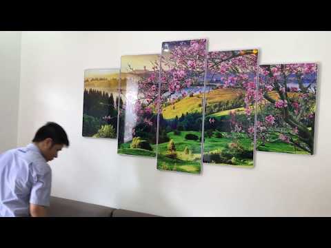 TRANH TREO TƯỜNG PHÒNG KHÁCH HOA ĐÀO TRÊN NÚI