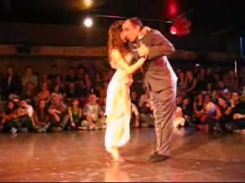 Horacio Godoy y Cecilia García en La Viruta (sin desfasaje!)