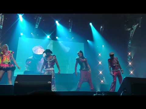 Vengaboys - Boom Boom Boom Boom Up and Down We Like to Party...