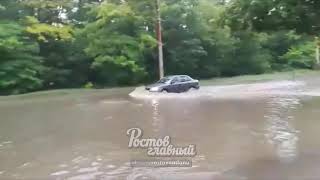 Видео Потоп на Днепропетровской 50Д 25.7.2019 Ростов-на-Дону Главный от Ростов Главный Новости Ростова-на-Дону, Днепропетровская улица, Ростов-на-Дону, Россия