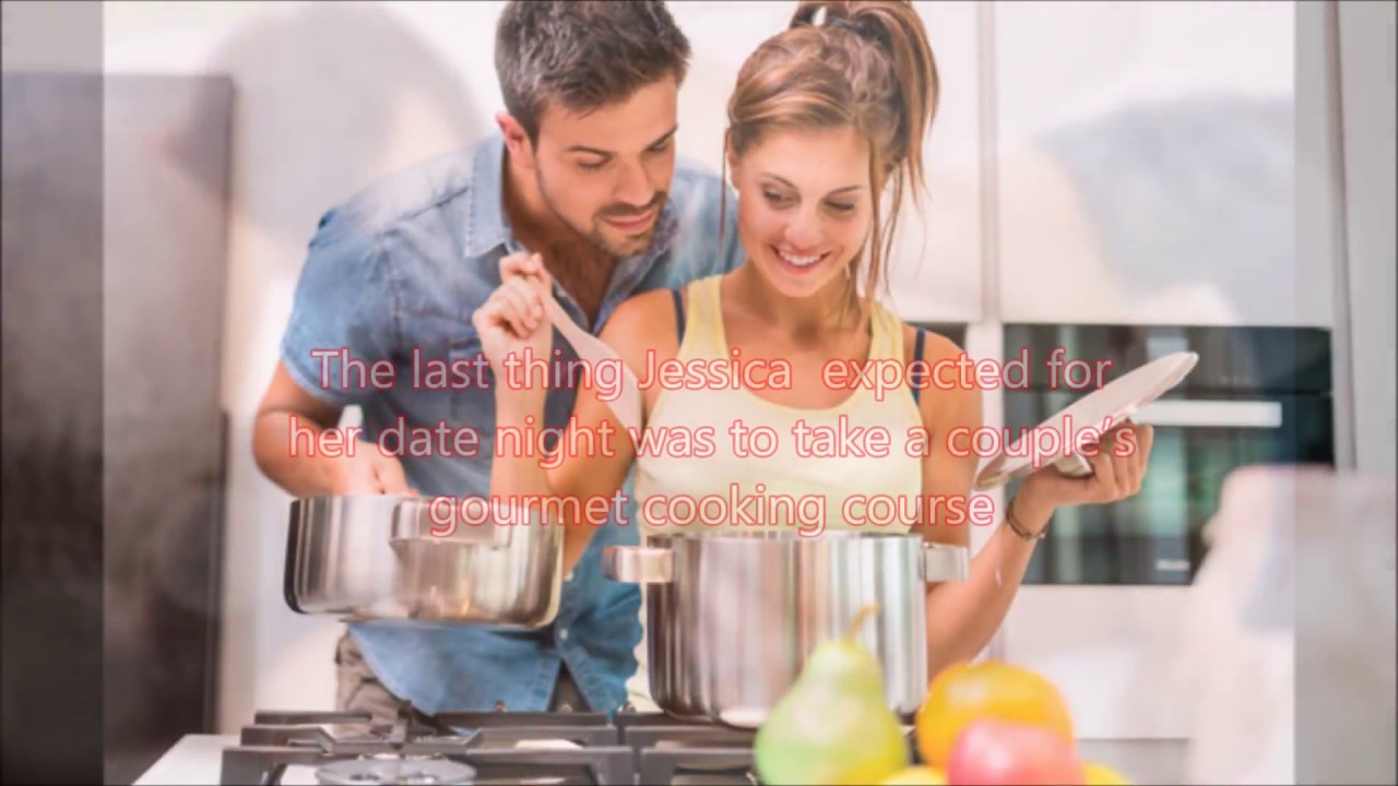 Муж готовит рагу и жарит жену