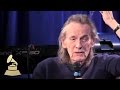 Gordon Lightfoot - Discusses The Wreck Of The Edmund Fitzgerald