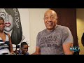 Peabo Bryson Stops By Smooth R&B 105.7 In Dallas To Surprise Fans!