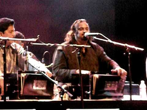 Amjad Sabri Live - Dai Halima Goad Mein Teri