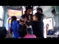 India, in un video due sorelle picchiano i molestatori sul bus