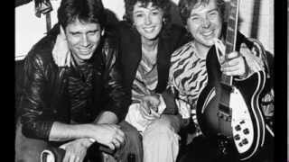 Watch Quarterflash Grace Under Fire video