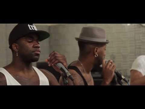 Elle Video