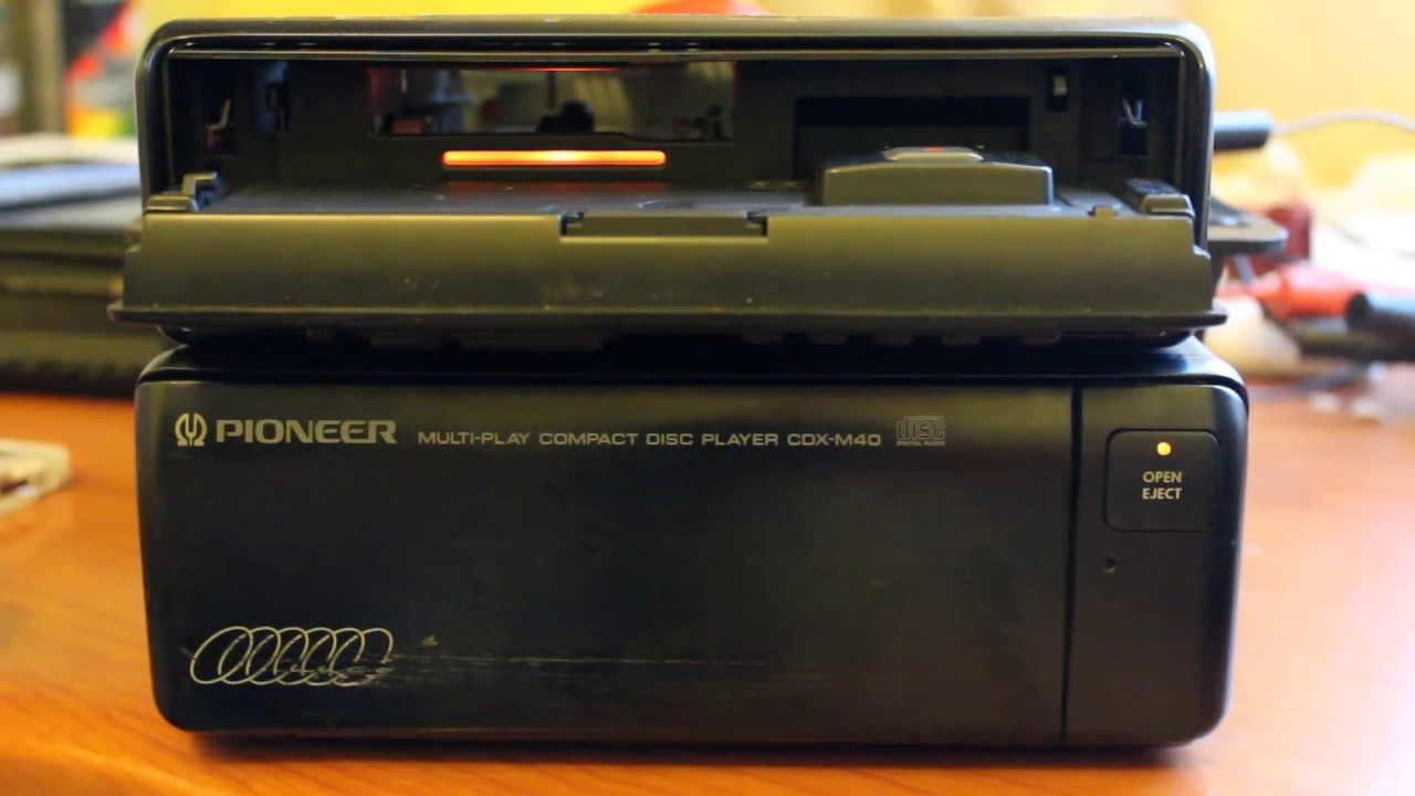 Pioneer cassette player