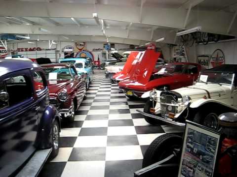 Route 66 Car museum in Santa Rosa, New Mexico - YouTube