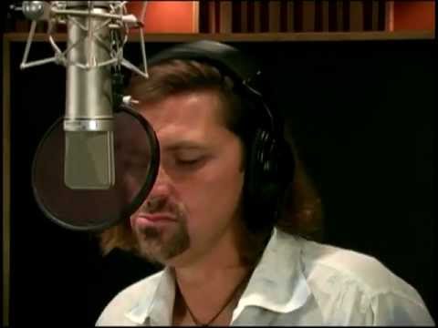 The voice of Kantus (Gears of War 3)