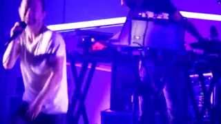 Watch Radiohead Paperbag Writer video