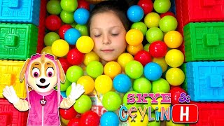 Ceylin & Skye - Colorful Ball Pool Comptines Et Chansons Kinderlieder Canzoni pe