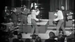 Sam and Dave live Hold on I’m Coming